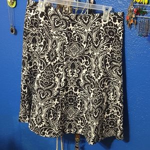 Black and White Paisley Print Skirt by Ann Taylor Size 12